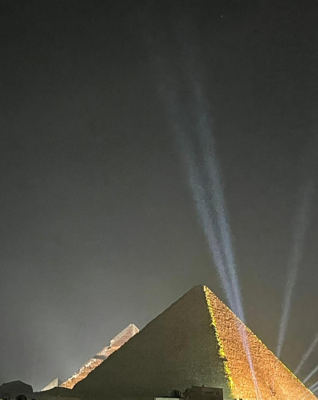 Sami Holiday Inn - Pyramids View Rooftop Al Kawm al Akhdar Eksteriør billede